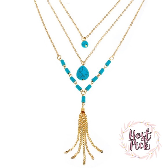 Blondie Joy Boutique Jewelry - 2xHP‼️3/$30 Tassel Boho Multilayer Gold Necklace